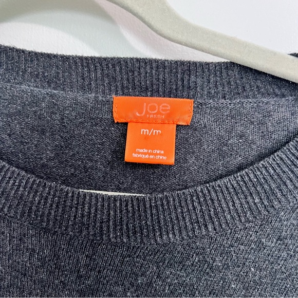 French bulldog wool blend sweater. - Picture 3 of 5